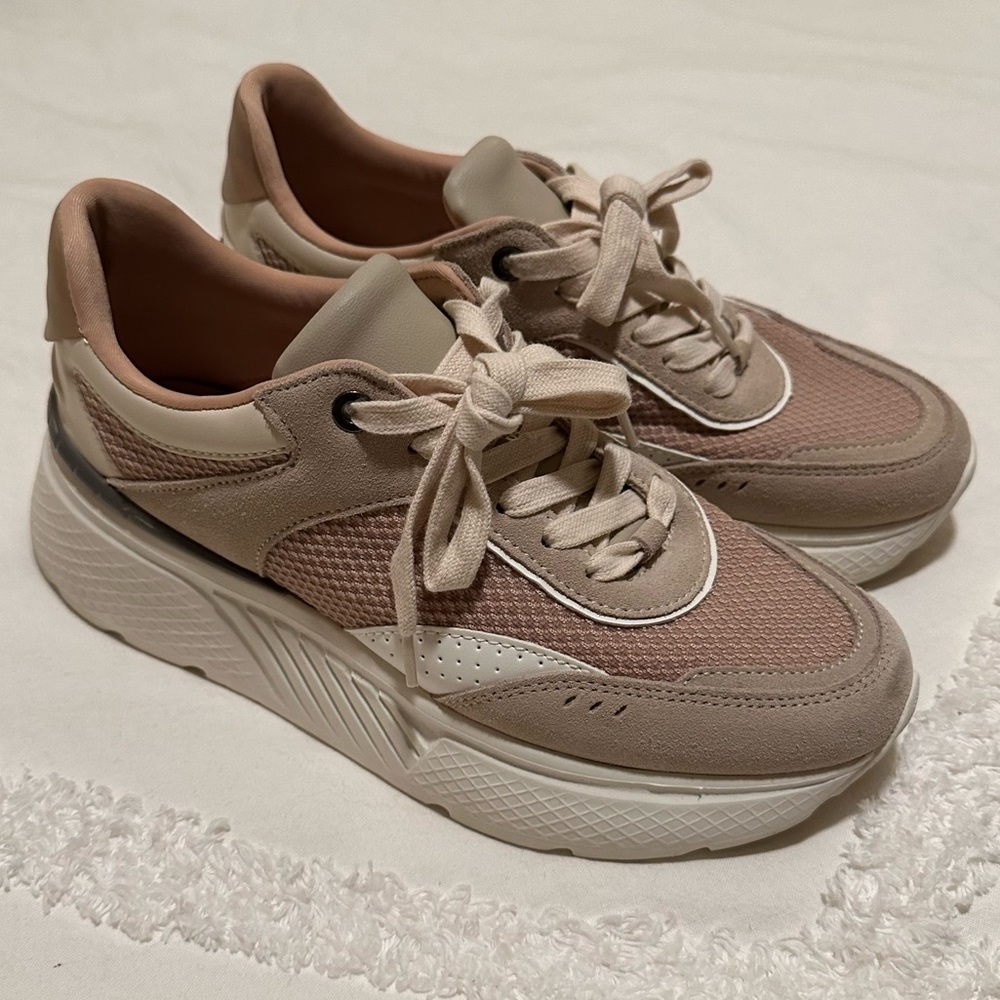 Zara Sneakers